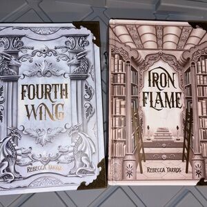Rebecca Yarros Bookish Box Fourth Wing Set
